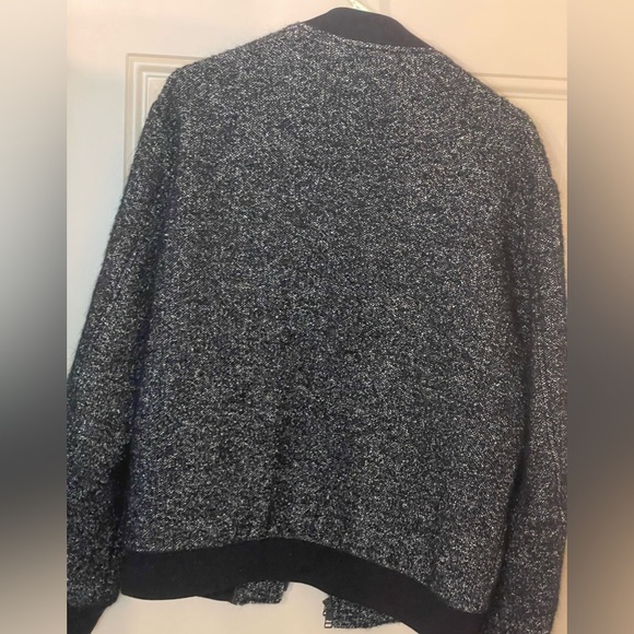 3.1 Philip Lin Navy Bomber - Picture 9 of 9